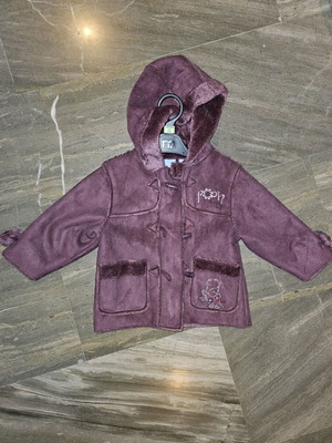 Παλτό για κοριτσάκι 18-24 μηνών μεταχειρισμένο, μωβ με γουνίτσα