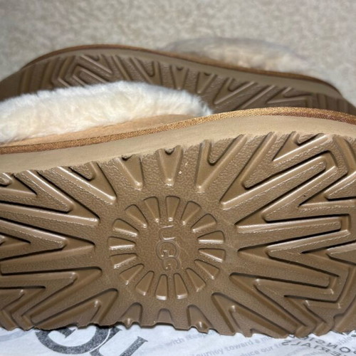 UGG Slippers New Beige Brown With Fur Size 36-37