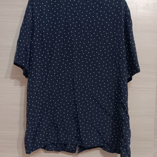 Women's shirt like new, thin, with buttons and collar