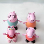 Peppa figures used with broken ear