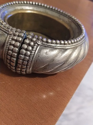 Vintage ankle bracelet converted ashtray like new