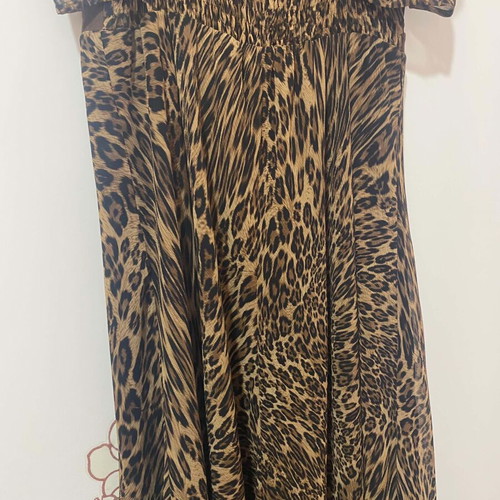 Leopard dress Mat Fashion like new, sizes L to XL