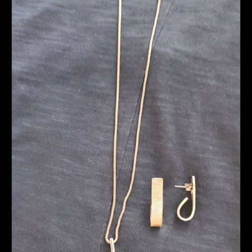 Silver necklace set with cross and earrings like new