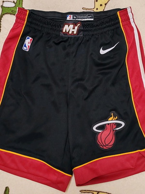 Nike Miami Heat NBA σορτς μπάσκετ σαν καινούργια