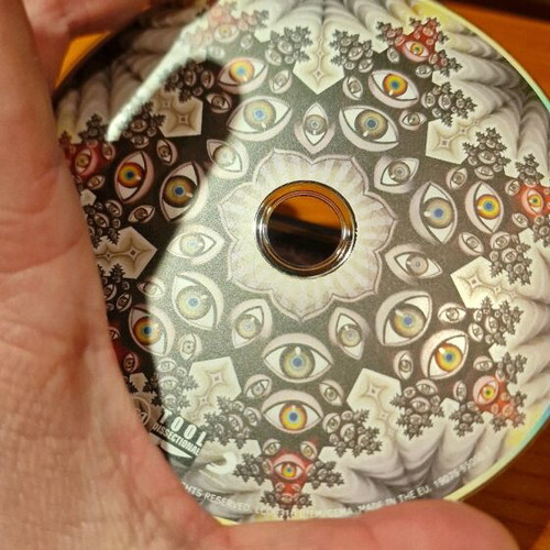 Tool Fear Inoculum Deluxe Limited Edition CD used with 4" HD screen