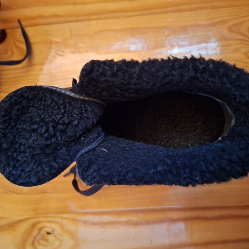 Ankle boots with fur, size 37, black and grey