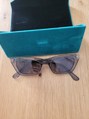 Pervedere Sunglasses new, gray
