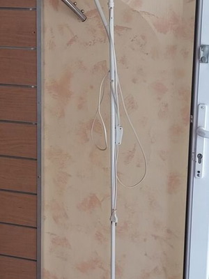 White metal floor lamp like new