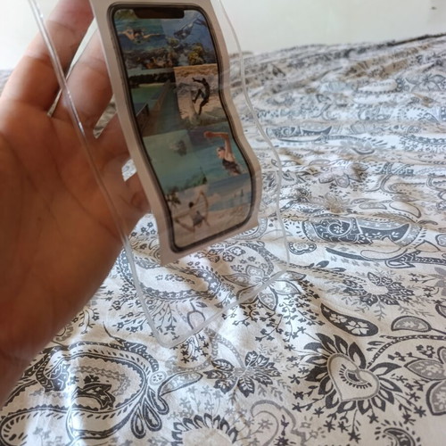 Waterproof phone case, universal size