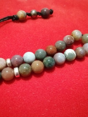 Worry beads with semi-precious stones used, 24 centimeters