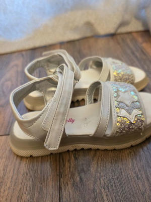 Children's sandals size 29, white