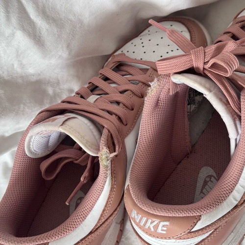 Nike Dunk size 41 used, original, white and pink