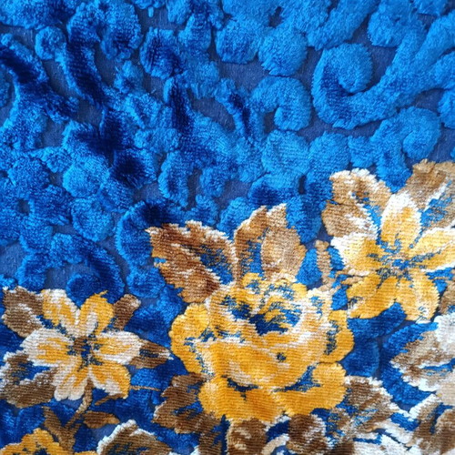 Vintage velvet blanket 230x270 like new