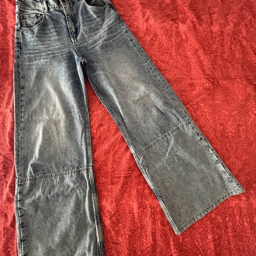 Karavan jeans size 28 like new, worn 2-3 times