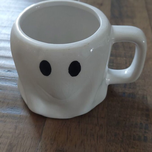 Halloween mugs like new, set of 2 with pumpkin and ghost