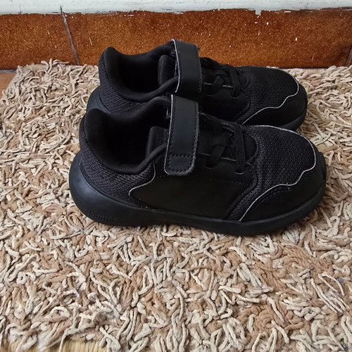 Adidas Tensaur Run 3.0 Kids Shoes like new, size 26.5, black