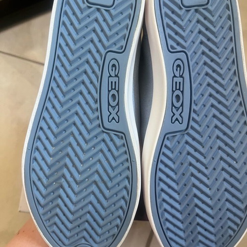 Geox sneakers brand new, size 34, blue
