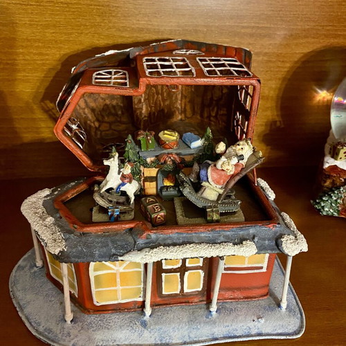 Vintage metal Christmas musical house with movement