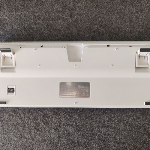 Ducky One 2 TKL RGB mechanical keyboard like new, Cherry MX Brown