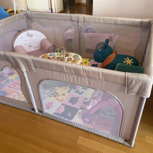 Lionelo Willow XL playpen with large play area