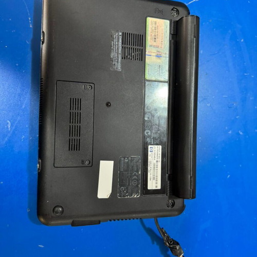 HP Mini 110 laptop used, Linux, Intel Atom N270, 2GB RAM, 160GB HDD