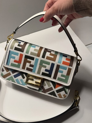 Fabulous Luxury Bag like new, colorful
