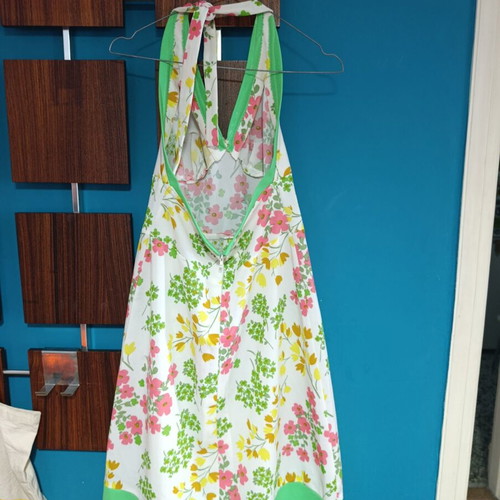 Vintage floral halter dress like new, colorful, size L