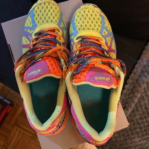 Asics Gel athletic shoes used, multicolor, size 40