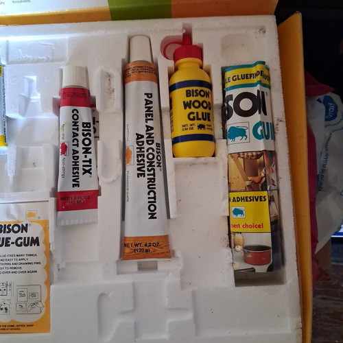 Bison Adhesives Vintage Glue-it-Yourself Kit like new, collectible set