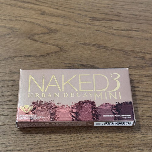 Urban Decay Naked3 Mini eyeshadow palette