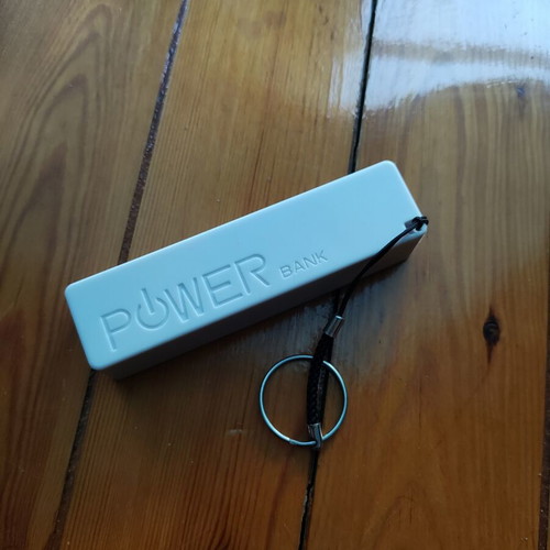 Power Bank 2200mAh like new, small and lightweight with keyring