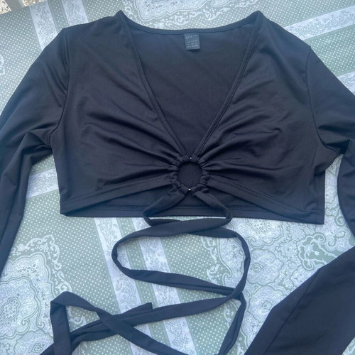 Shein crop top like new, black, size M
