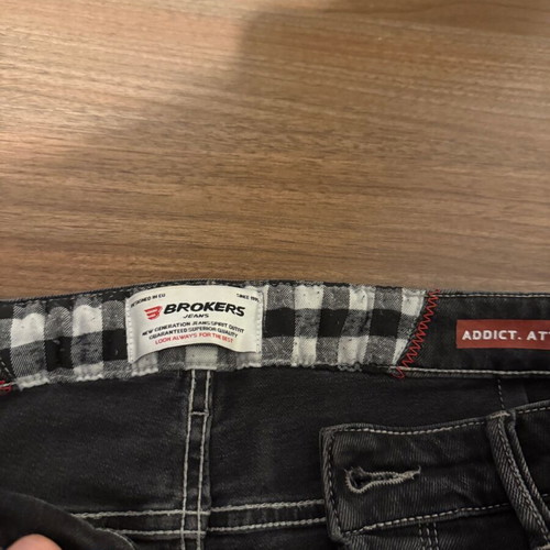Brokers Jeans men's jeans with rips and check details new