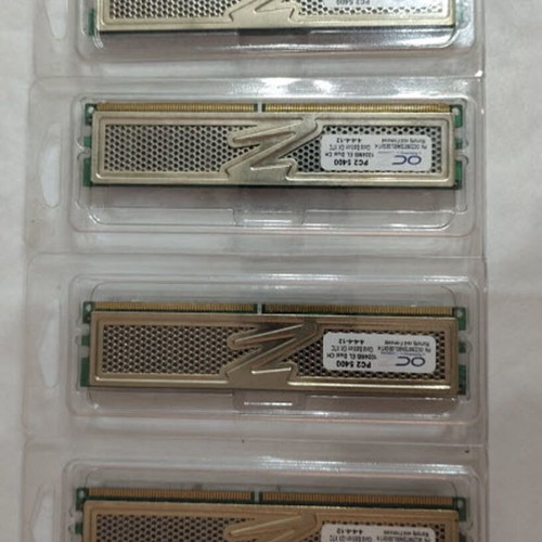OCZ DDR2 PC2 5400 1024mb Gold Edition GX XTC memories like new, 4 pieces