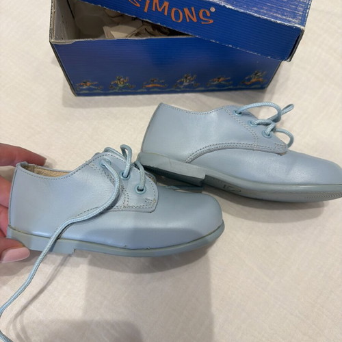 Lace leather shoes for boys size 23 new with tag and box