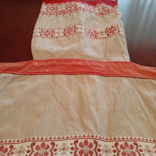 Vintage kitchen apron with traditional folk art motifs 1950