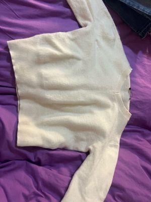 Children's wool sweaters used, set of 2 with crew neck