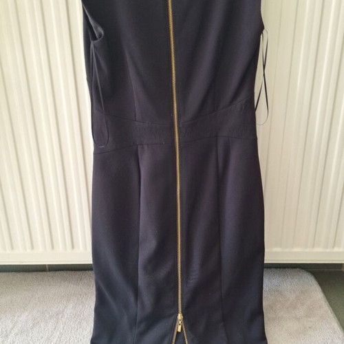 Midi dress new with tag, black, size S