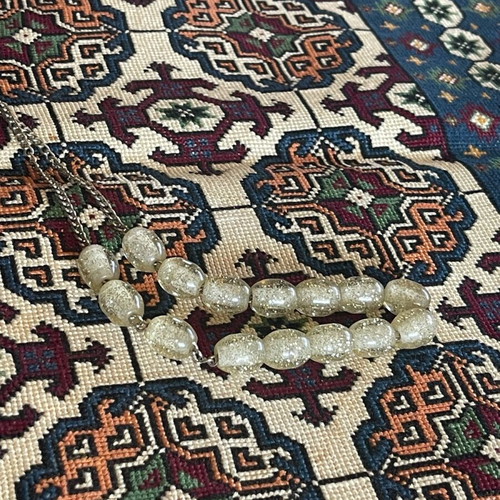 Quartz olive-shaped worry beads used
