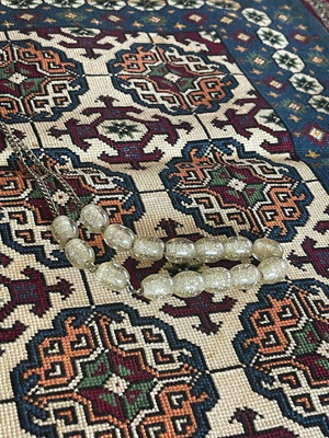 Quartz olive-shaped worry beads used