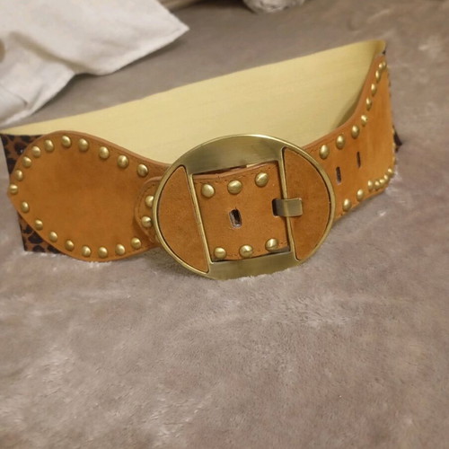 Elastic belt adjustable like new