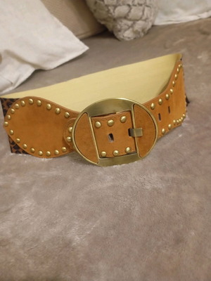 Elastic belt adjustable like new