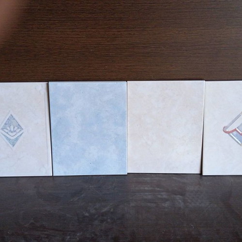 Italian tile 20x25 with decore and listello new