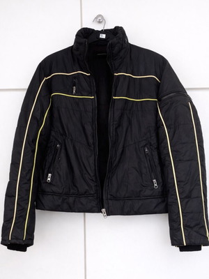 Γυναικείο μπουφάν Attrattivo μεταχειρισμένο, αδιάβροχο, μαύρο, μέγεθος M