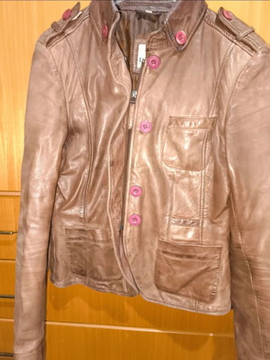Lapel leather jacket like new, large size, brown