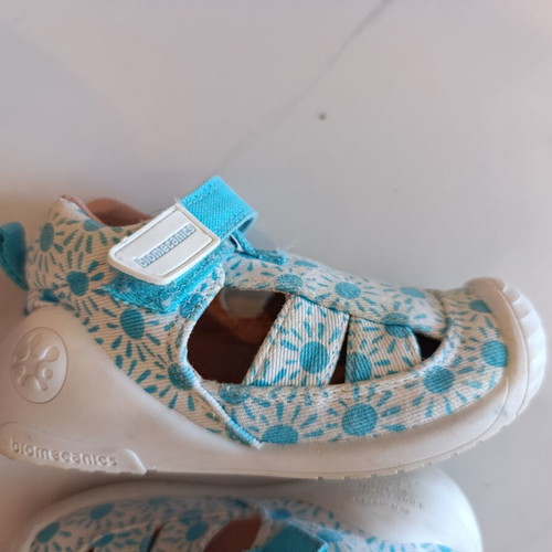 Biomechanics baby shoes size 21 unisex, like new