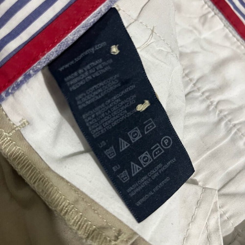 Tommy Hilfiger shorts Bermuda Size:34