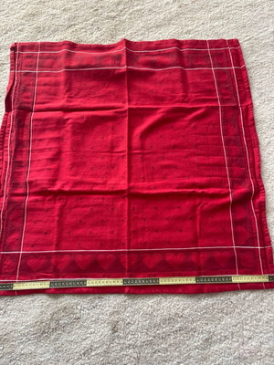Tablecloth used small red with hearts