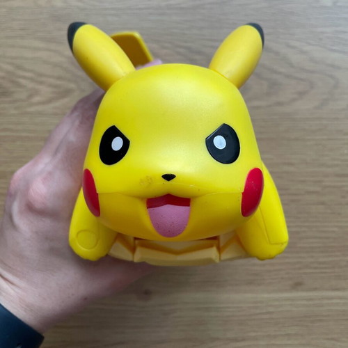 Battle ready Pikachu figure used, authentic Tomy Nintendo 2014