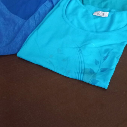 Women's T-shirts pack of 3 like new, blue, size M